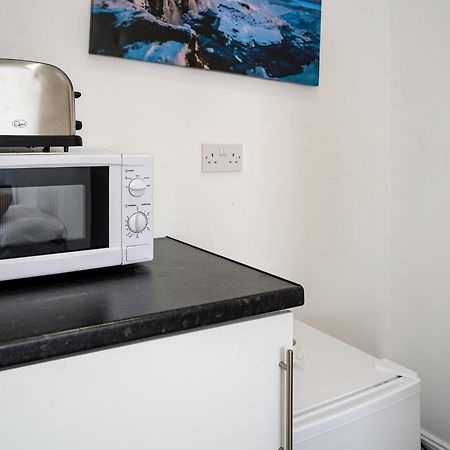 Homesly Guest Rooms, Comfortable En-Suite Guest Rooms With Free Parking And Self Check-In Berwick Upon Tweed Kültér fotó